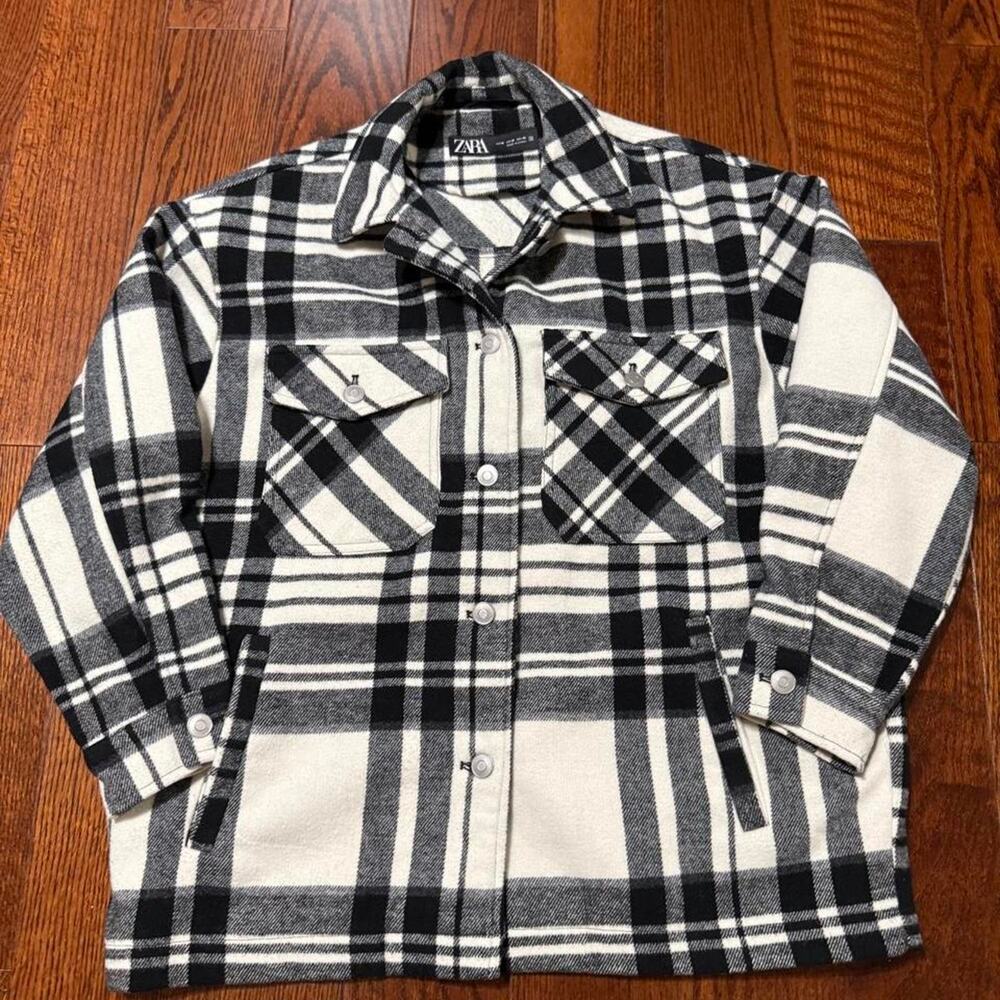 ZARA Women’s Plaid Overshirt Shacket Black & White – Size M
